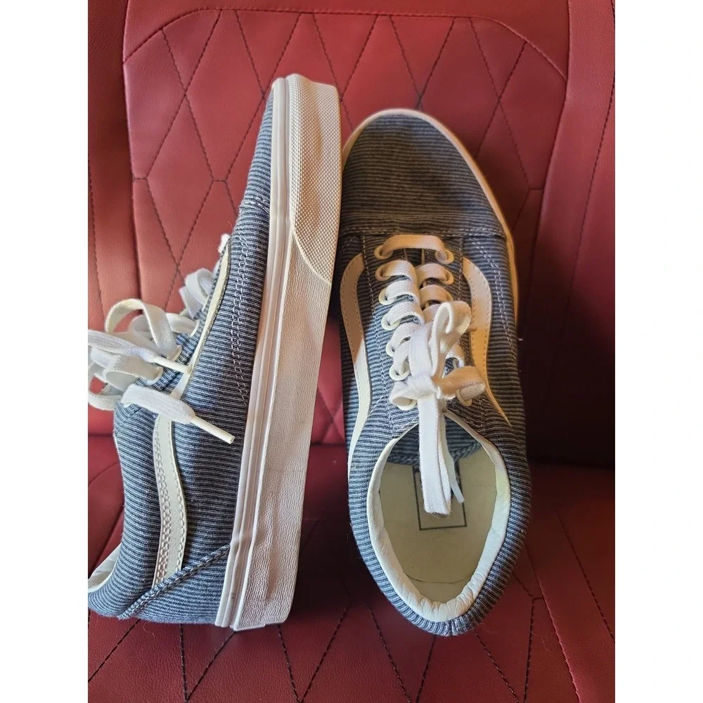VANS Blue/White Striped Low Top Lace-Up Sneakers Casual Athletic Shoe Size  7.5